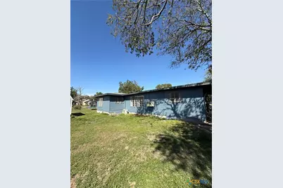 277 N Washington Avenue, New Braunfels, TX 78130 - Photo 17