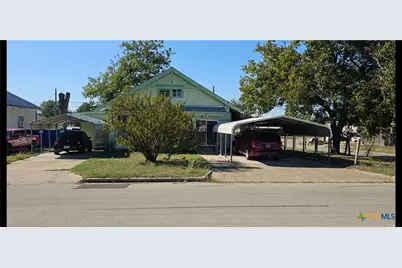 704 S 19th Street, Temple, TX 76504 - Photo 1