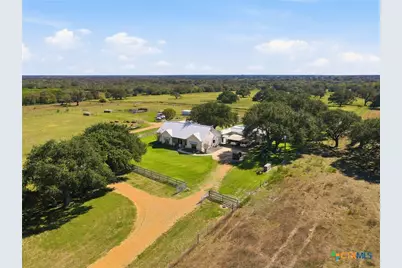 000 Kaiser Adams Road, Yoakum, TX 77995 - Photo 5