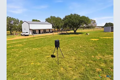 000 Kaiser Adams Road, Yoakum, TX 77995 - Photo 31