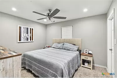 1109 E Polk Avenue, Victoria, TX 77901 - Photo 11
