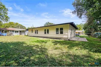2304 Louise Street, Seguin, TX 78155 - Photo 19