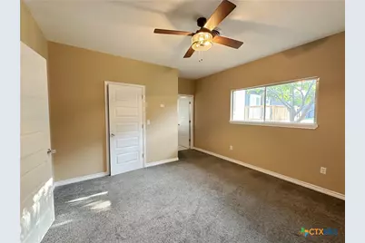 204 S Race Street, Lampasas, TX 76550 - Photo 21
