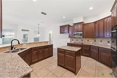 6718 Laura Heights, Schertz, TX 78154 - Photo 15