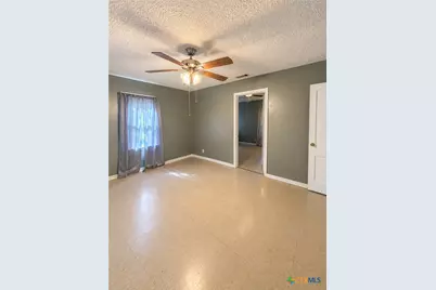 709 Mary Jane Street, Belton, TX 76513 - Photo 11
