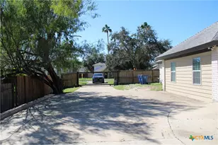 4208 Country St, Edinburg, TX 78541 - Photo 23