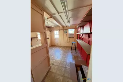 413 Fowzer Street, Taylor, TX 76574 - Photo 23