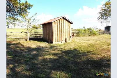 1714 County Road 355, Shiner, TX 77984 - Photo 21