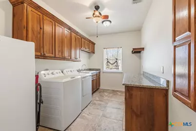 331 Mystic Parkway, Spring Branch, TX 78070 - Photo 15