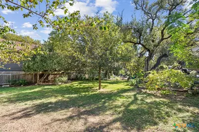 717 Whispering Oaks Drive, Salado, TX 76571 - Photo 31