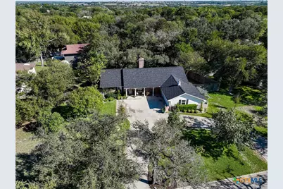 717 Whispering Oaks Drive, Salado, TX 76571 - Photo 33