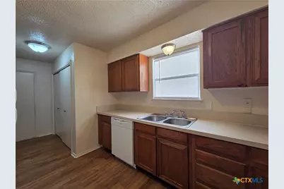 1709 Forest Trail, Temple, TX 76502 - Photo 5
