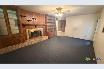 705 East 11th St., Cameron, TX 76520 - Photo 3