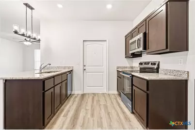 421 Adley Avenue, Copperas Cove, TX 76522 - Photo 11