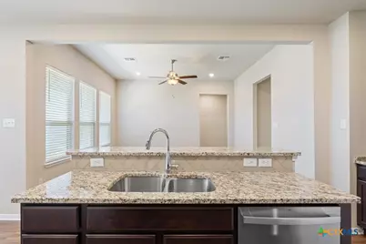1427 Shadow Hill Lane, Temple, TX 76502 - Photo 11