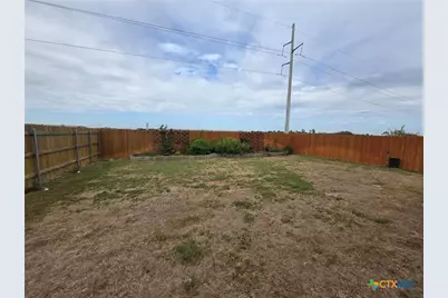 1416 Parkwood, Seguin, TX 78155 - Photo 19