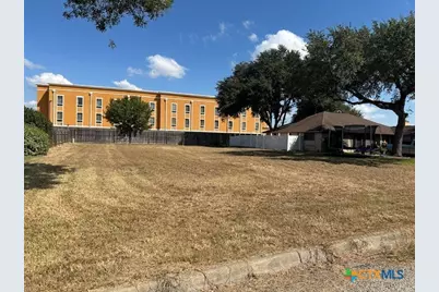 206 Masters Drive, Victoria, TX 77904 - Photo 1