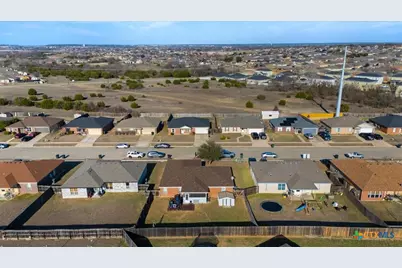 3104 Tom Lockett Drive, Killeen, TX 76549 - Photo 5