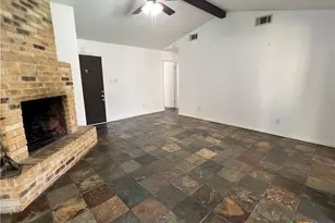 401 Quail Run, San Marcos, TX 78666 - Photo 9