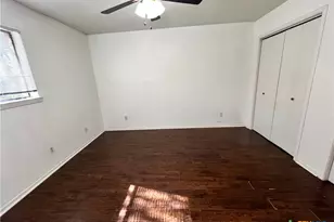 401 Quail Run, San Marcos, TX 78666 - Photo 15