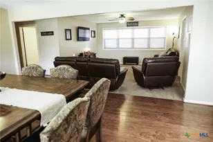 121 Hessler Dr, Hallettsville, TX 77964 - Photo 9