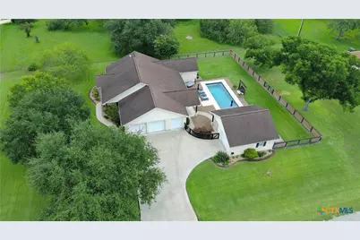 21 Lakeoak, Victoria, TX 77905 - Photo 7