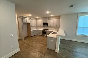 408 W Crestwood Dr, Victoria, TX 77901 - Photo 5