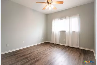 214 E Bay Avenue, Seadrift, TX 77983 - Photo 19