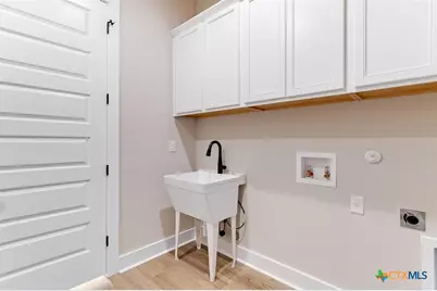 1255 Pecan Valley Drive, Marble Falls, TX 78654 - Photo 23