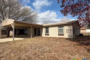 127 Hillcrest Dr, Luling, TX 78648 - Photo 23