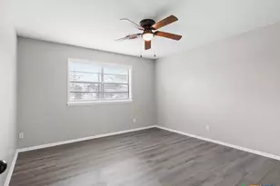 273 Meadow Ave, New Braunfels, TX 78130 - Photo 21