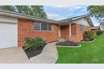 273 Meadow Avenue, New Braunfels, TX 78130 - Photo 3