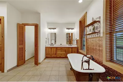 285 Rangeland Road, Seguin, TX 78155 - Photo 27