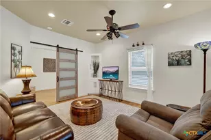 285 Rangeland Rd, Seguin, TX 78155 - Photo 37