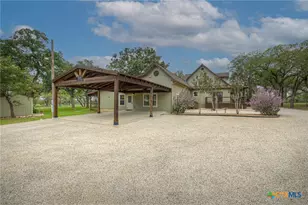 285 Rangeland Rd, Seguin, TX 78155 - Photo 5