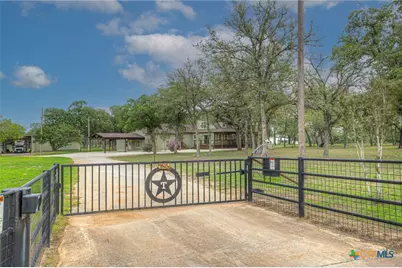 285 Rangeland Road, Seguin, TX 78155 - Photo 1