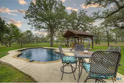 285 Rangeland Road, Seguin, TX 78155 - Photo 7