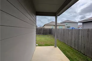 1137 Gracie Wy, New Braunfels, TX 78130 - Photo 21