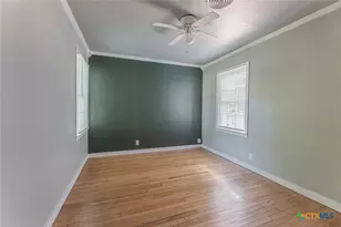1020 N 15th St, Temple, TX 76501 - Photo 17