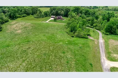 63570 Wintergreen Road, Lore City, OH 43755 - Photo 3