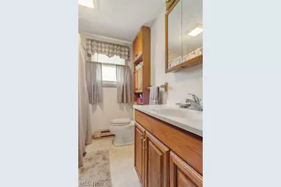 2425 Miday Avenue NE, East Canton, OH 44730 - Photo 7