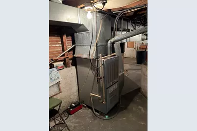 911 Grandview Avenue, New Matamoras, OH 45767 - Photo 35