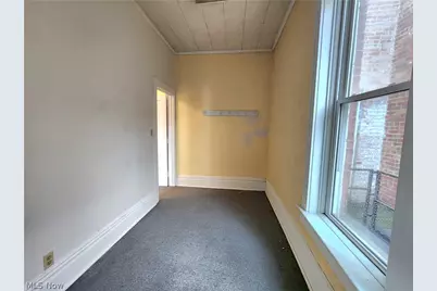 47 N 4th Street, Zanesville, OH 43701 - Photo 21