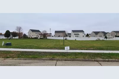 V/L Monroe Square, Barberton, OH 44203 - Photo 1