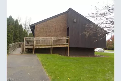 1100 Brandywine Boulevard #Unit 5, Zanesville, OH 43701 - Photo 3