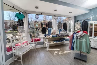 246, 246 1/2, 248, 248 1/ Front, Marietta, OH 45750 - Photo 5