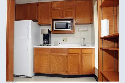 11342 E Pike Road, Cambridge, OH 43725 - Photo 9