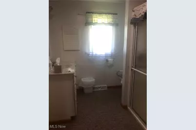 47442 National Road W, St Clairsville, OH 43950 - Photo 35