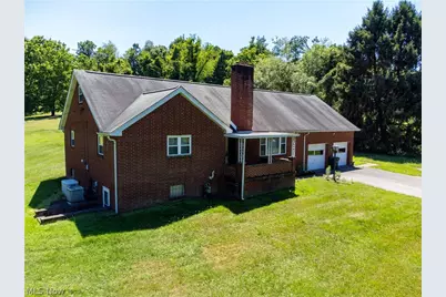 47442 National Road W, St Clairsville, OH 43950 - Photo 9