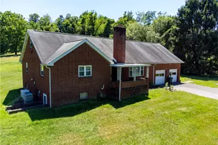 47442 National Rd W, St Clairsville, OH 43950 - Photo 9